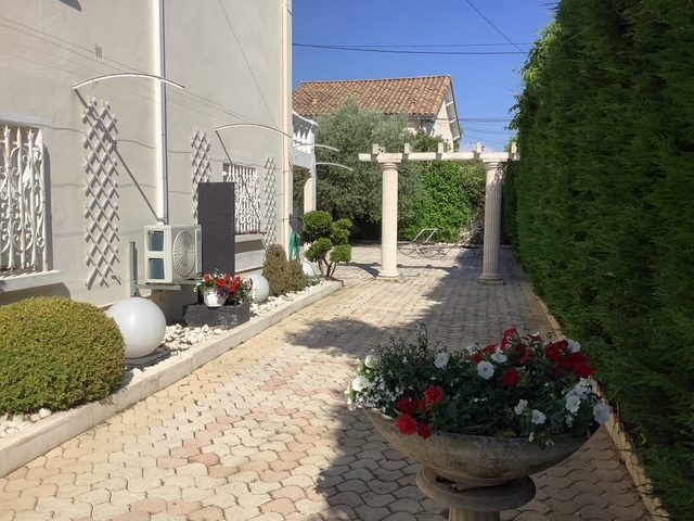 Maison 10 pièces 207 m²