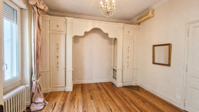 Maison 10 pièces 207 m²